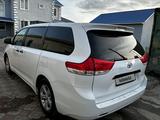 Toyota Sienna 2011 года за 8 700 000 тг. в Атырау – фото 3