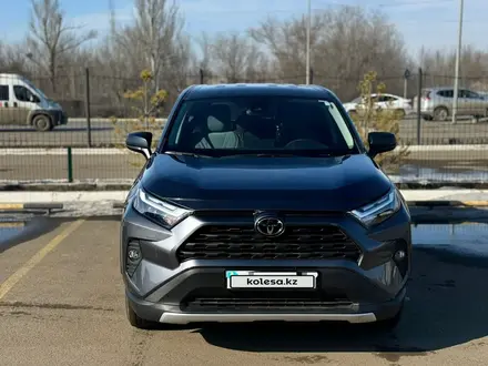Toyota RAV4 2023 года за 17 150 000 тг. в Уральск – фото 10