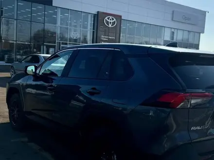 Toyota RAV4 2023 года за 17 150 000 тг. в Уральск – фото 11