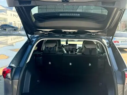 Toyota RAV4 2023 года за 17 150 000 тг. в Уральск – фото 18