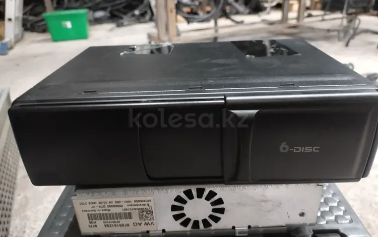 CD Changer за 10 000 тг. в Алматы