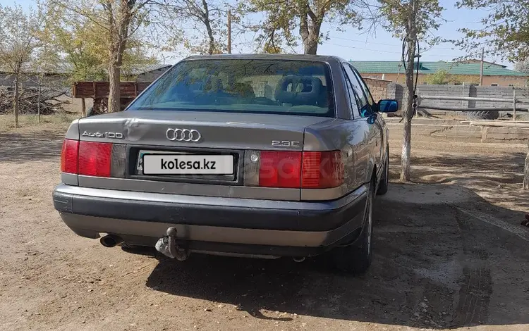 Audi 100 1992 годаfor1 050 000 тг. в Шаульдер