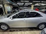 Toyota Camry 2012 года за 7 390 000 тг. в Астана – фото 3