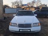 Mercedes-Benz C 180 1995 года за 1 600 000 тг. в Кокшетау – фото 3