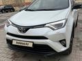 Toyota RAV4 2019 года за 16 800 000 тг. в Актау