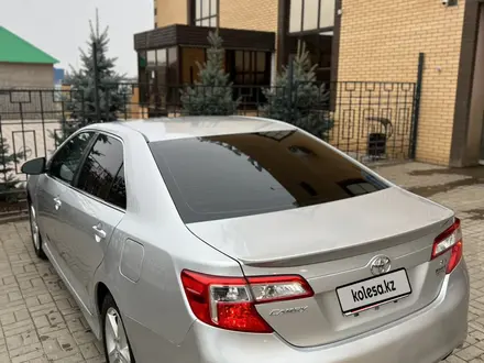 Toyota Camry 2013 года за 5 300 000 тг. в Уральск – фото 23