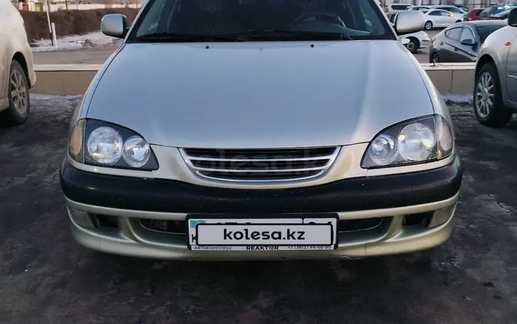 Toyota Avensis 2000 годаfor2 800 000 тг. в Актобе