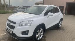 Chevrolet Tracker 2015 года за 6 400 000 тг. в Уральск – фото 2