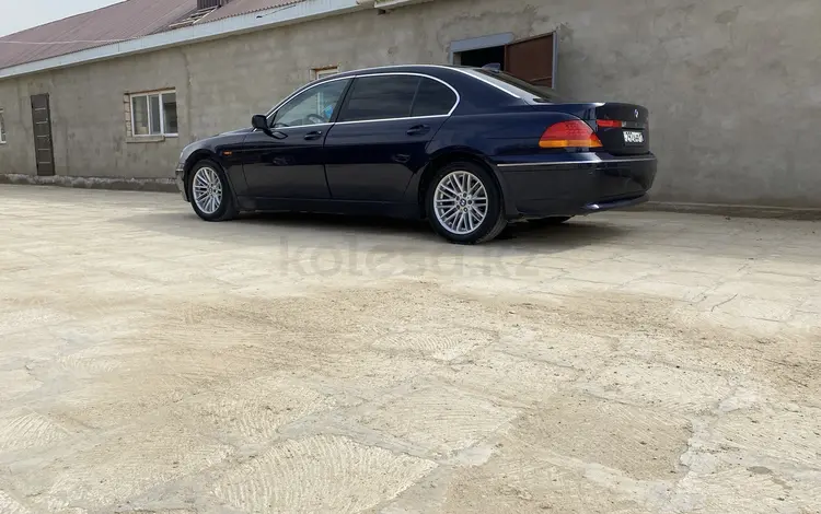 BMW 735 2003 года за 5 500 000 тг. в Жанаозен