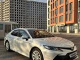 Toyota Camry 2021 годаfor15 000 000 тг. в Актау – фото 2