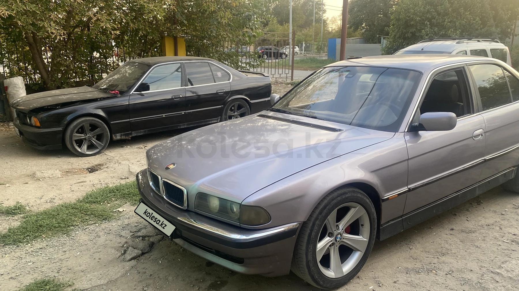 BMW 735 1995 г.