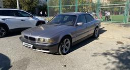 BMW 735 1995 года за 2 300 000 тг. в Атырау – фото 2