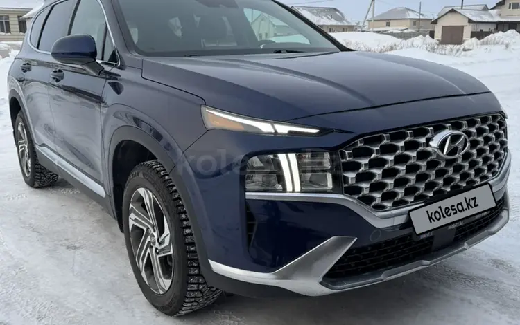 Hyundai Santa Fe 2022 годаүшін15 800 000 тг. в Астана