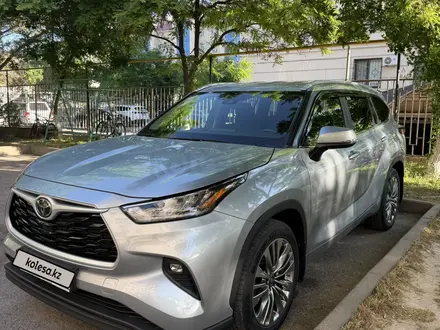 Toyota Highlander 2022 года за 18 800 000 тг. в Шымкент – фото 2