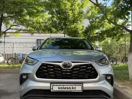 Toyota Highlander 2022 года за 18 800 000 тг. в Шымкент