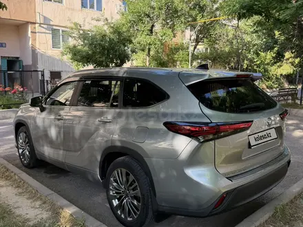 Toyota Highlander 2022 года за 18 800 000 тг. в Шымкент – фото 6