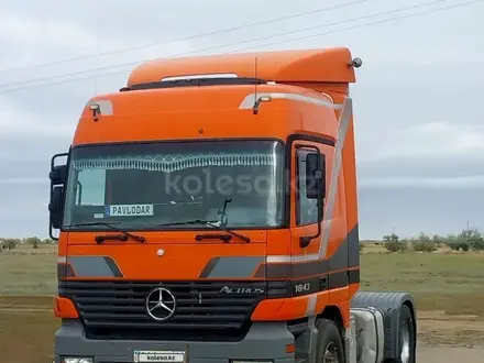 Mercedes-Benz  Actros 1997 года за 10 000 000 тг. в Павлодар – фото 3