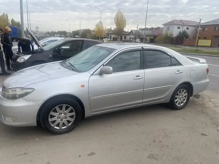 Toyota Camry 2005 года за 4 200 000 тг. в Астана – фото 2