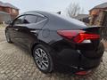Hyundai Elantra 2020 года за 9 000 000 тг. в Актобе – фото 2