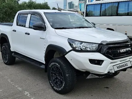 Toyota Hilux 2021 года за 18 900 000 тг. в Астана – фото 2