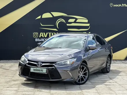 Toyota Camry 2014 года за 9 200 000 тг. в Атырау