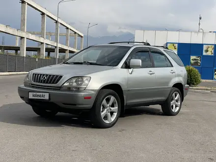 Lexus RX 300 2001 года за 5 900 000 тг. в Алматы – фото 2