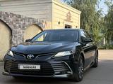Toyota Camry 2023 года за 14 750 000 тг. в Павлодар