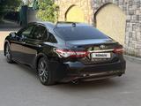 Toyota Camry 2023 года за 14 750 000 тг. в Павлодар – фото 4