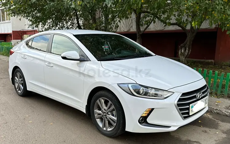 Hyundai Elantra 2018 годаfor8 000 000 тг. в Костанай