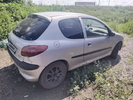 Peugeot 206 2001 года за 1 700 000 тг. в Тобыл – фото 2