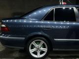 Mazda 626 1997 года за 2 000 000 тг. в Алматы – фото 3