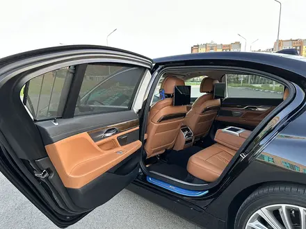 BMW 740 2017 года за 35 000 000 тг. в Костанай – фото 35