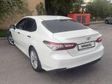 Toyota Camry 2019 года за 15 200 000 тг. в Туркестан – фото 5