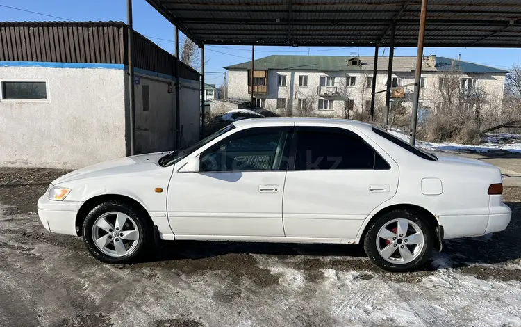 Toyota Camry 1998 года за 2 850 000 тг. в Алматы