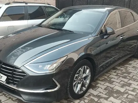 Hyundai Sonata 2020 года за 9 200 000 тг. в Шымкент – фото 2