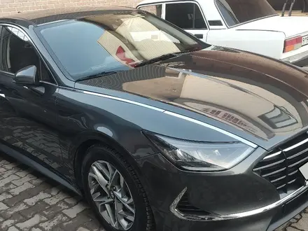 Hyundai Sonata 2020 года за 9 200 000 тг. в Шымкент – фото 3