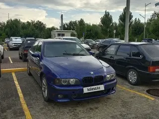 BMW 528