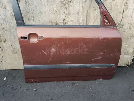 Дверь на Toyota Corolla Verso за 35 000 тг. в Алматы – фото 37