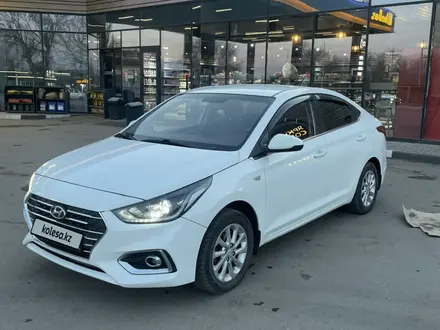 Hyundai Accent 2018 года за 6 800 000 тг. в Алматы – фото 12