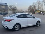 Hyundai Accent 2018 годаfor6 800 000 тг. в Алматы – фото 5