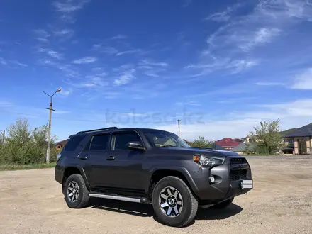 Toyota 4Runner 2018 года за 21 000 000 тг. в Усть-Каменогорск – фото 3