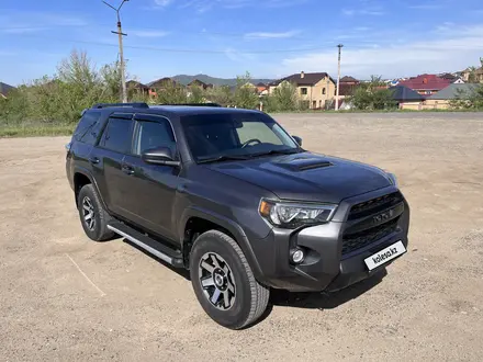 Toyota 4Runner 2018 года за 21 000 000 тг. в Усть-Каменогорск – фото 4