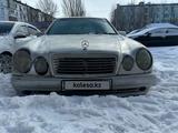 Mercedes-Benz E 200 1995 года за 2 146 209 тг. в Астана