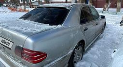 Mercedes-Benz E 200 1995 года за 2 146 209 тг. в Астана – фото 5