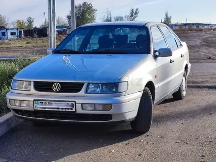 Volkswagen Passat 1994 года за 1 900 000 тг. в Караганда