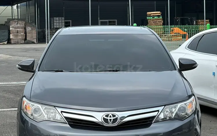 Toyota Camry 2013 годаүшін9 950 000 тг. в Алматы