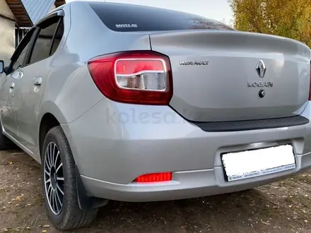 Катафоты заднего бампера RENAULT Logan за 3 500 тг. в Актобе – фото 4