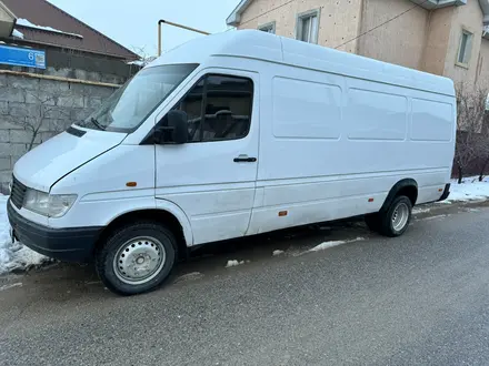 Mercedes-Benz Sprinter 1996 года за 6 500 000 тг. в Караганда – фото 3