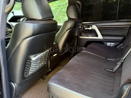 Toyota Land Cruiser 2015 года за 40 000 000 тг. в Астана – фото 9
