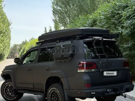 Toyota Land Cruiser 2015 года за 40 000 000 тг. в Астана – фото 2